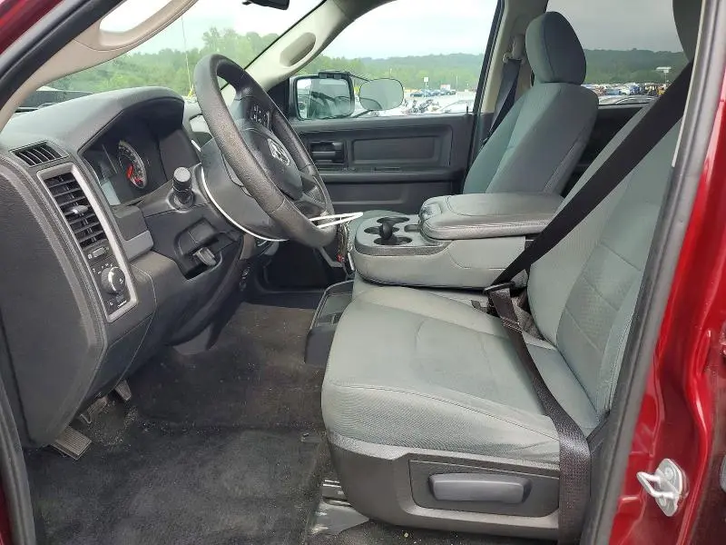 2016 RAM 1500 ST  