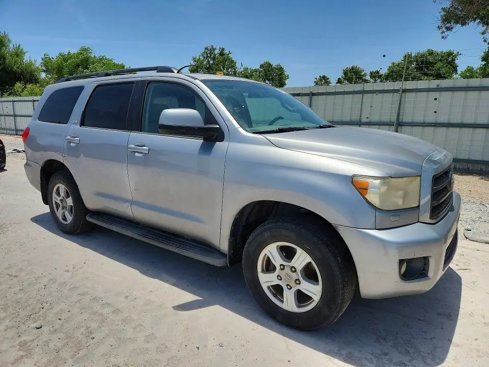 2012 TOYOTA SEQUOIA SR5  