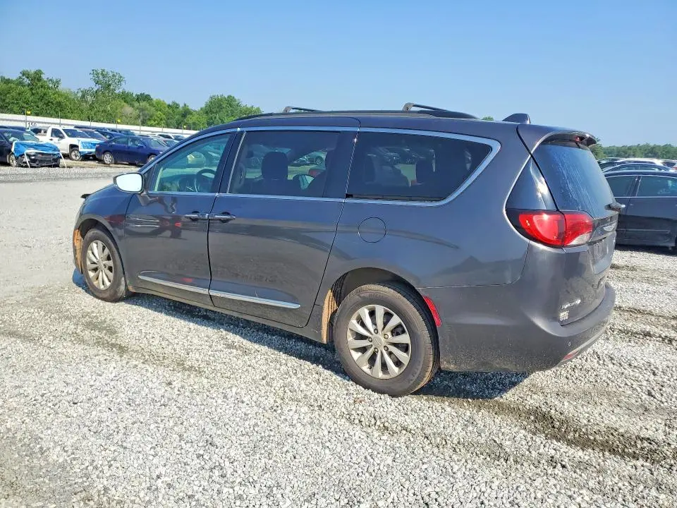 2017 CHRYSLER PACIFICA TOURING L  