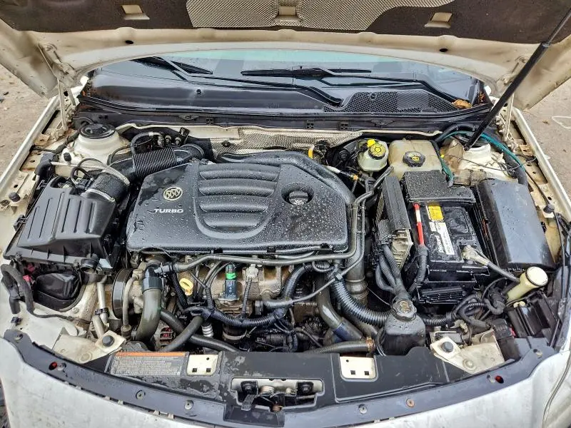 2011 BUICK REGAL CXL  