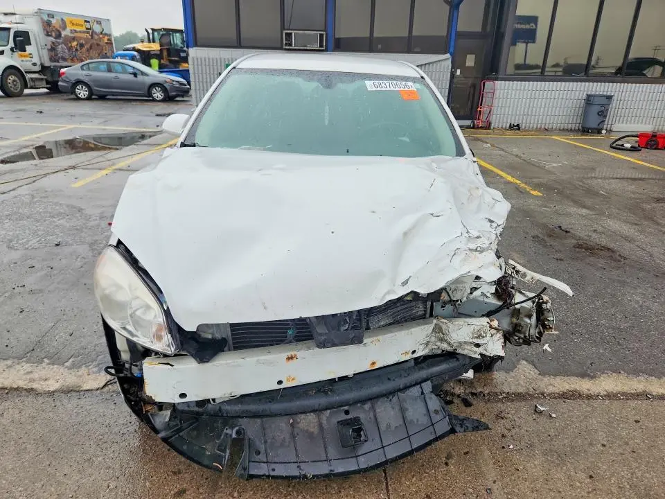 2011 CHEVROLET IMPALA LT  