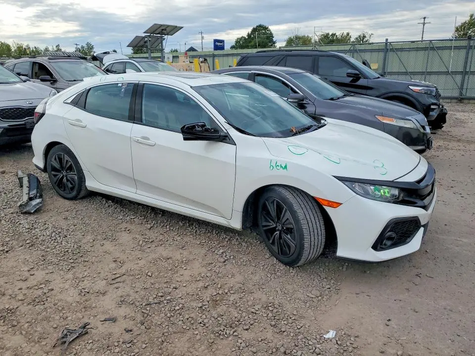 2017 HONDA CIVIC EX  