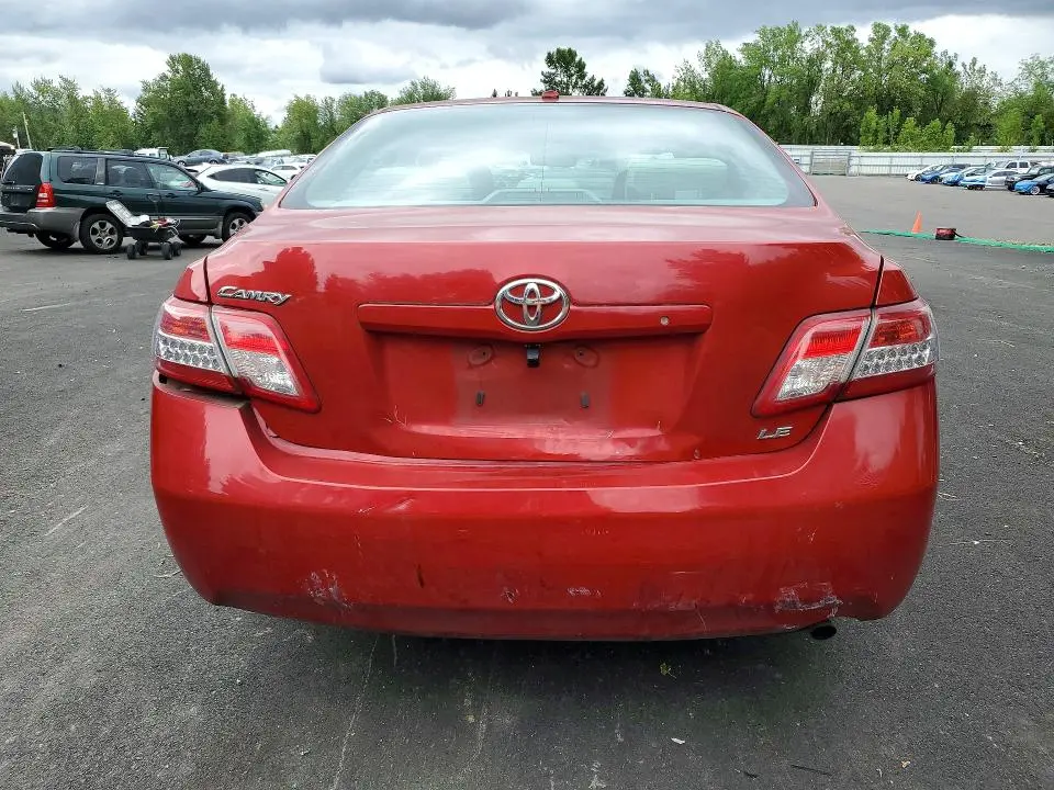 2010 TOYOTA CAMRY LE  