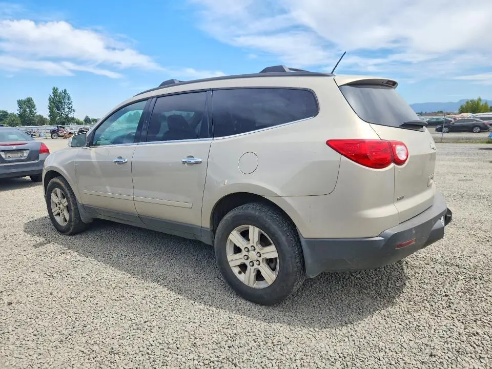 2011 CHEVROLET TRAVERSE LT  