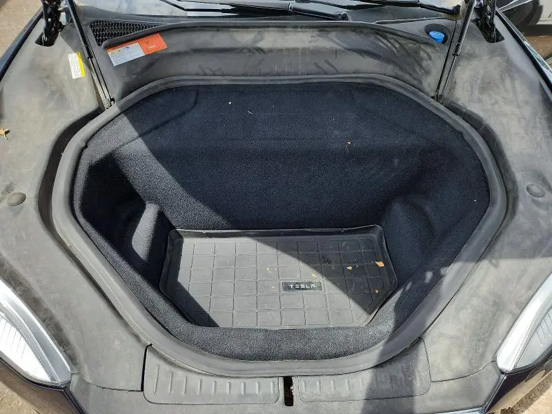 2015 TESLA MODEL S 70D  