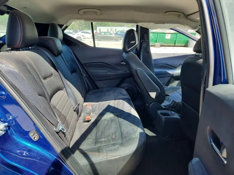 2019 NISSAN KICKS SR  