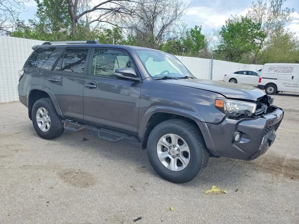 2019 TOYOTA 4RUNNER SR5 PREMIUM  