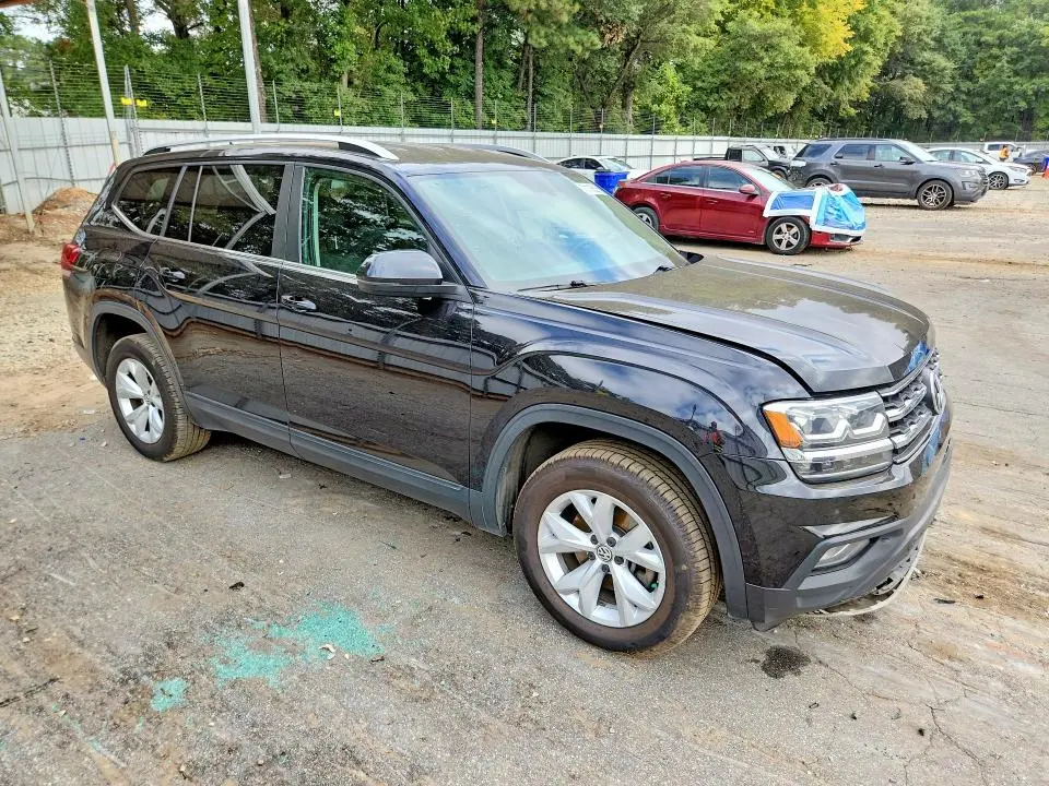 2018 VOLKSWAGEN ATLAS SE  