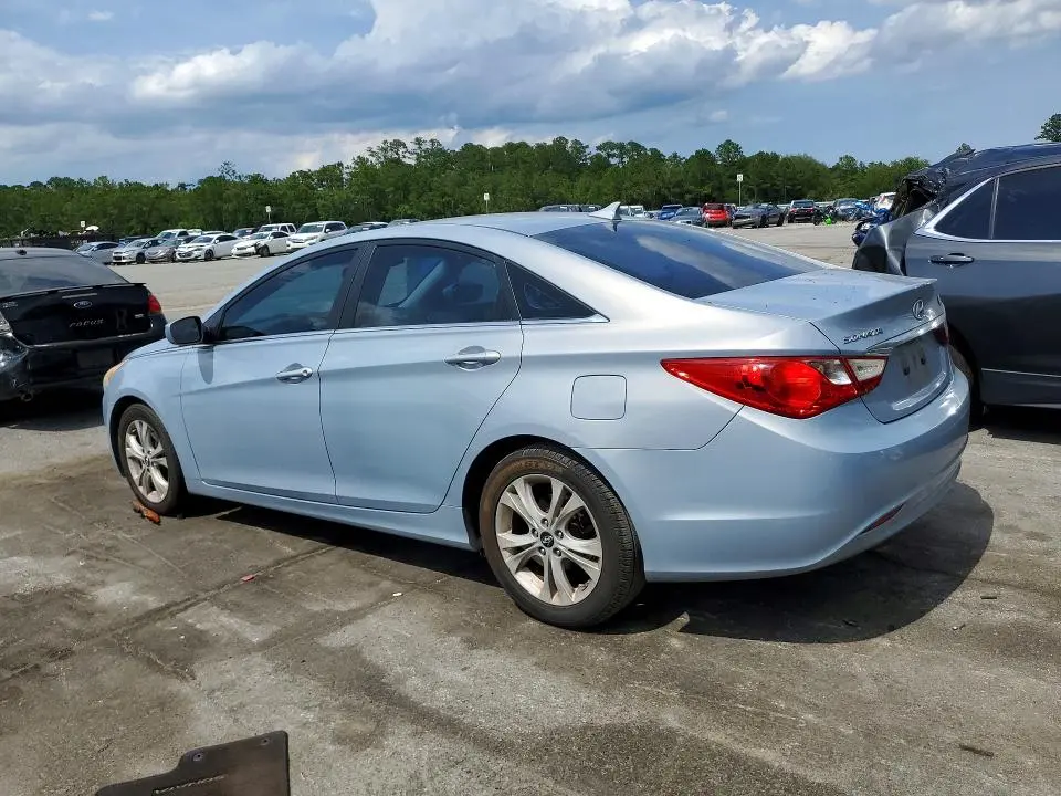 2011 HYUNDAI SONATA GLS  