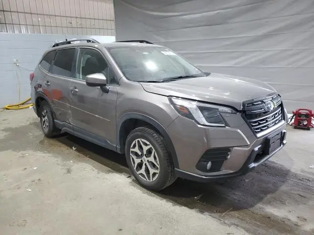 2023 SUBARU FORESTER PREMIUM  