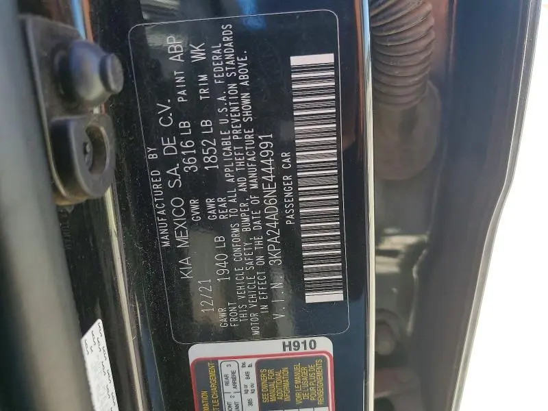 2022 KIA RIO LX  