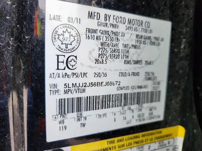 2011 LINCOLN NAVIGATOR   