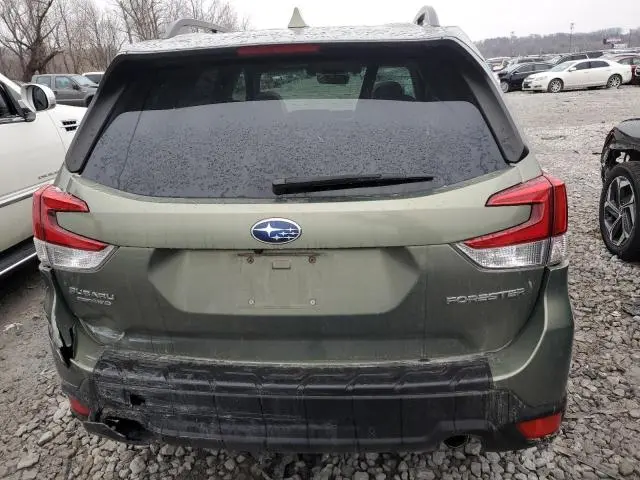 2021 SUBARU FORESTER LIMITED  