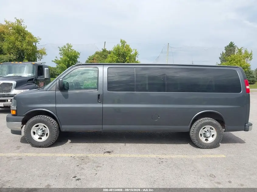 2017 CHEVROLET EXPRESS 3500 LT