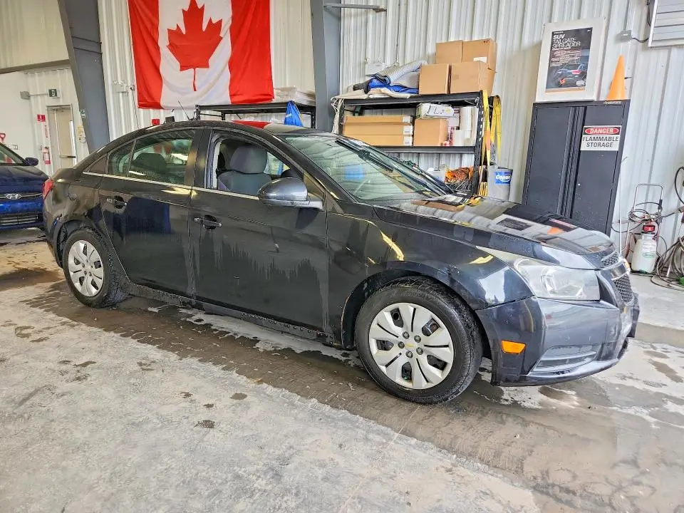 2012 CHEVROLET CRUZE LT  