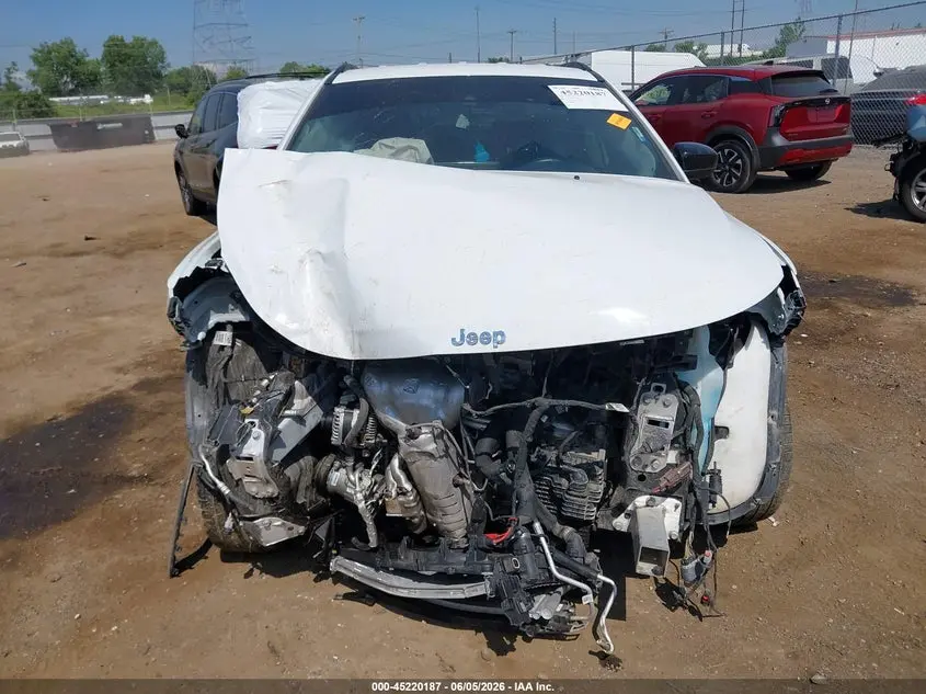 2022 JEEP COMPASS LATITUDE LUX 4X4
