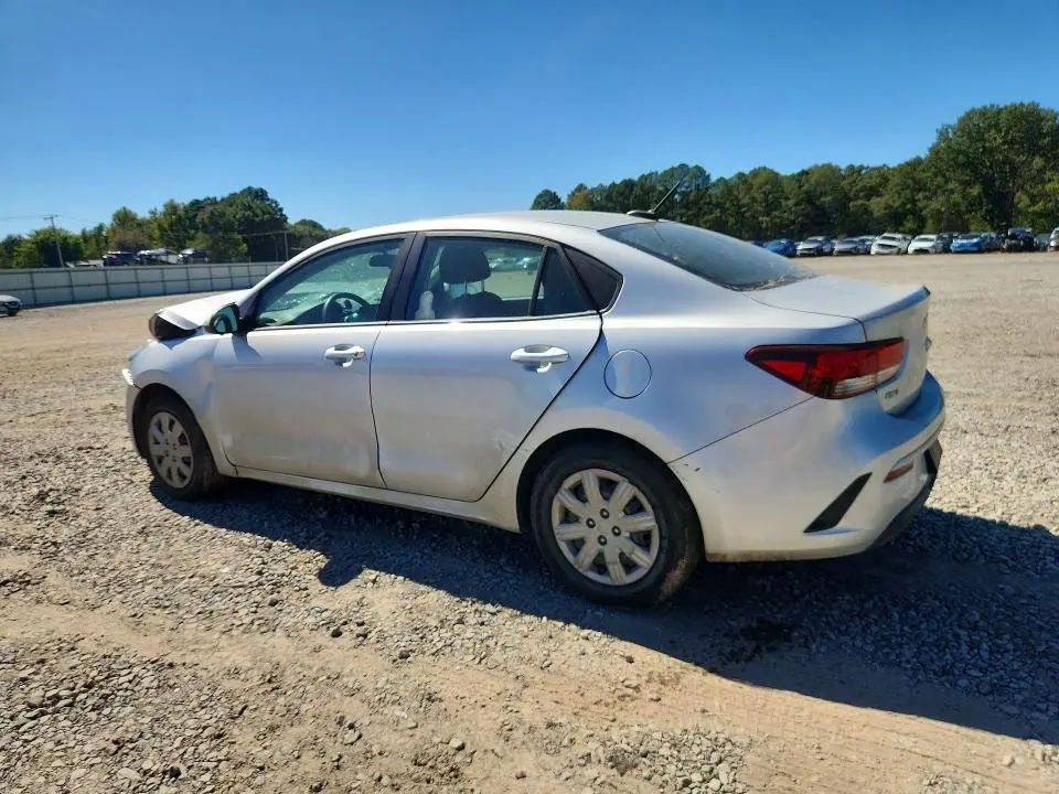 2022 KIA RIO LX  