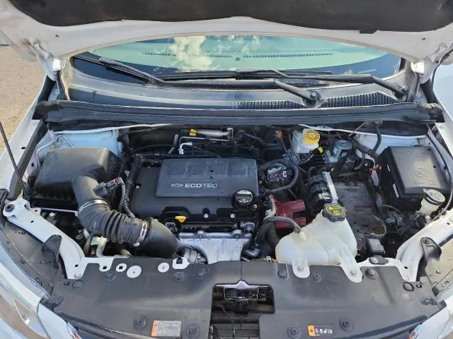 2020 CHEVROLET SONIC LT  