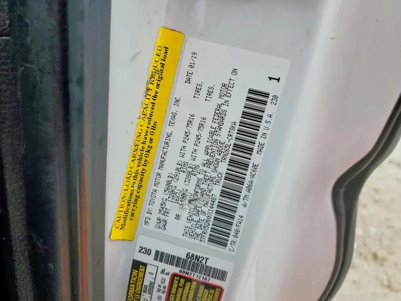 2019 TOYOTA TACOMA SR  