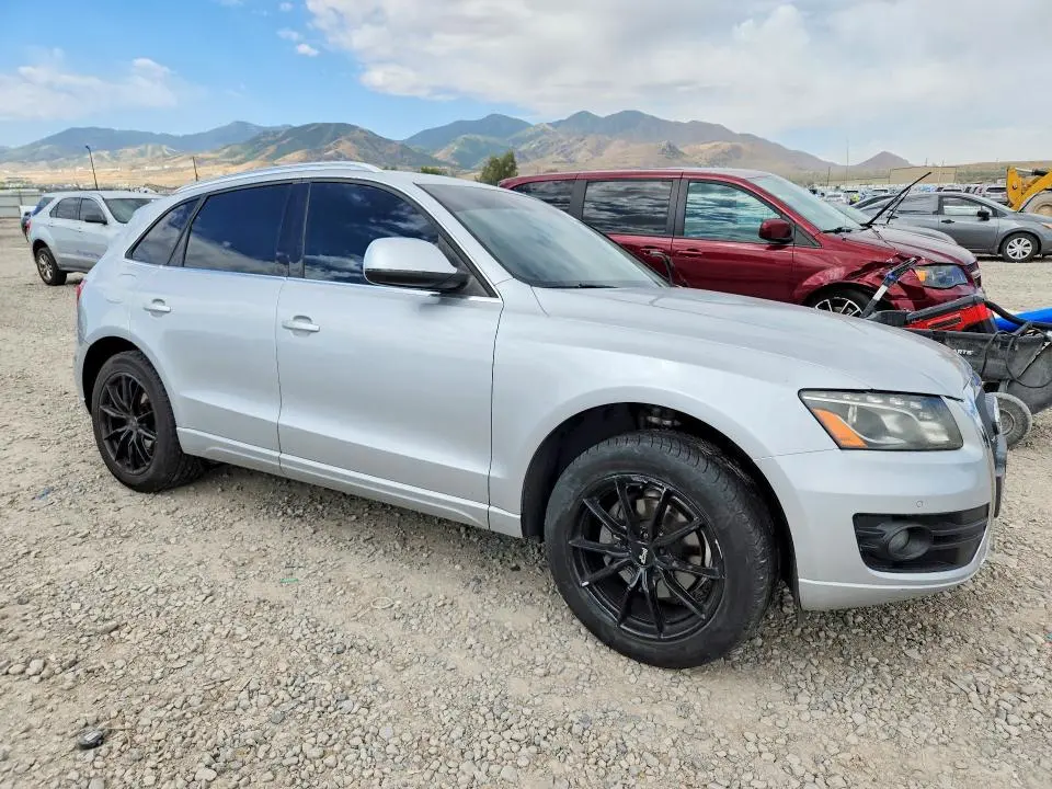 2012 AUDI Q5 PREMIUM PLUS  