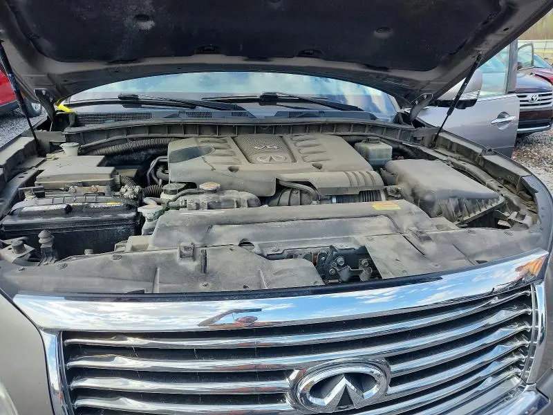 2011 INFINITI QX56 BASE  