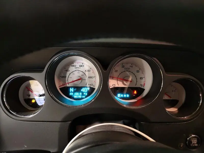2014 DODGE CHALLENGER SXT  