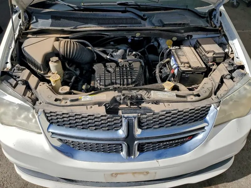 2013 DODGE GRAND CARAVAN SE  