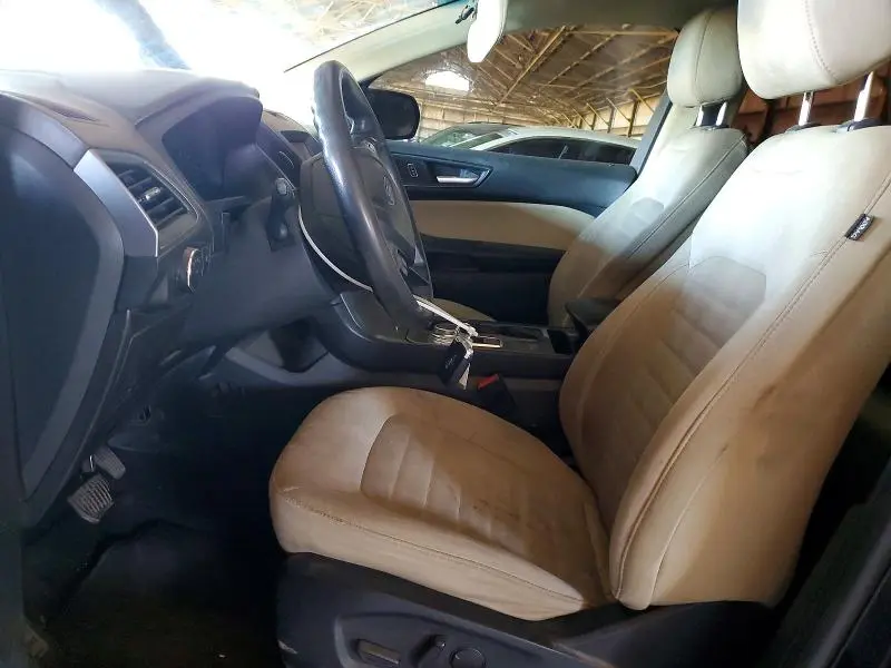 2020 FORD EDGE SE  