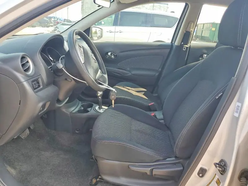 2016 NISSAN VERSA 1.6 SV  
