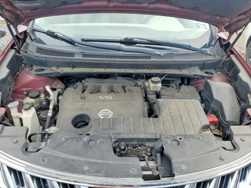 2010 NISSAN MURANO S  