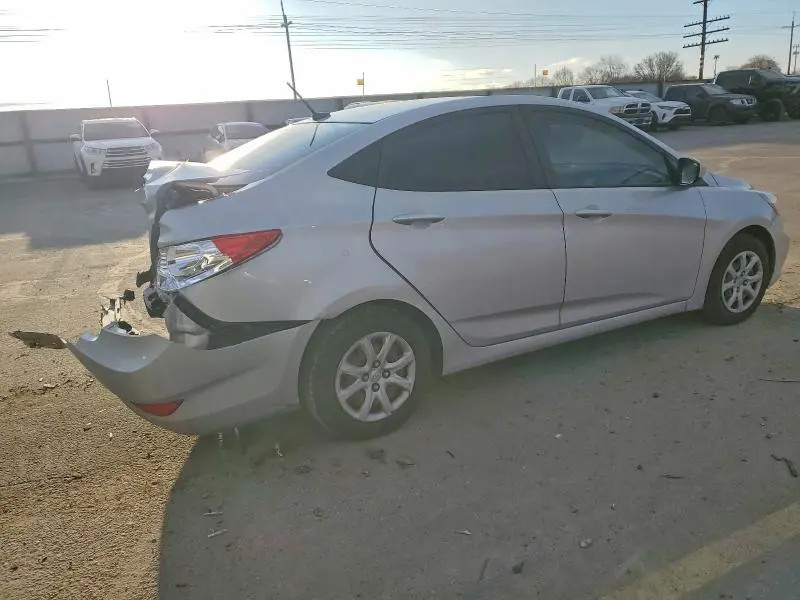 2012 HYUNDAI ACCENT GLS  