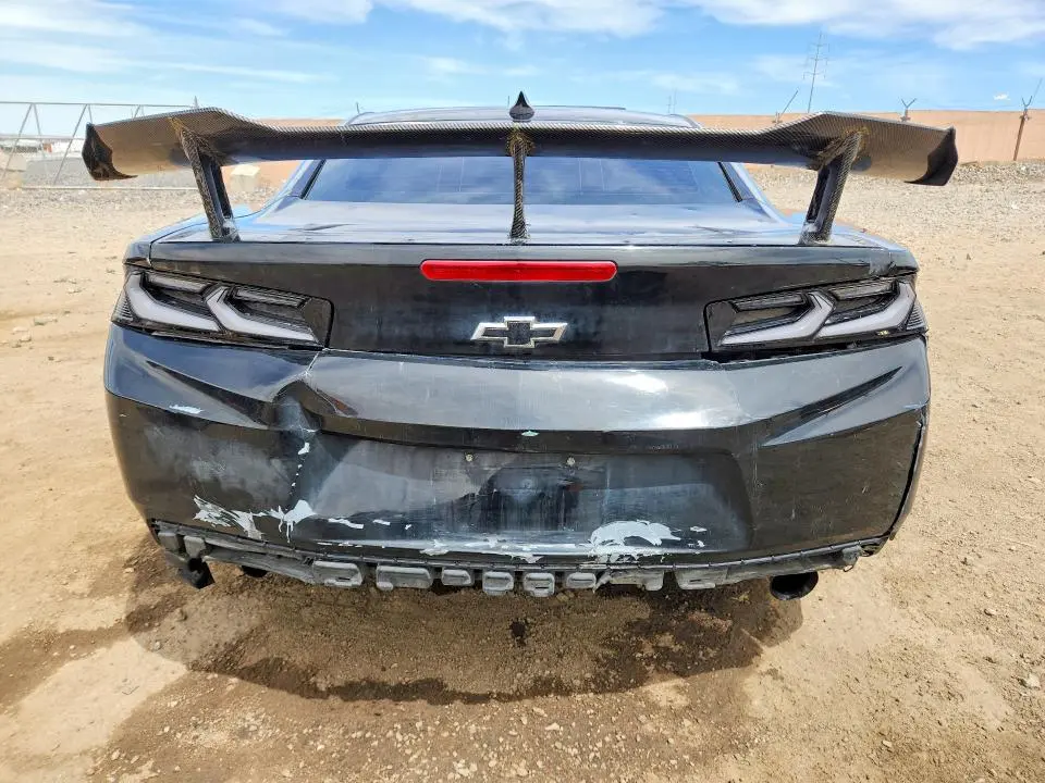 2017 CHEVROLET CAMARO LT  