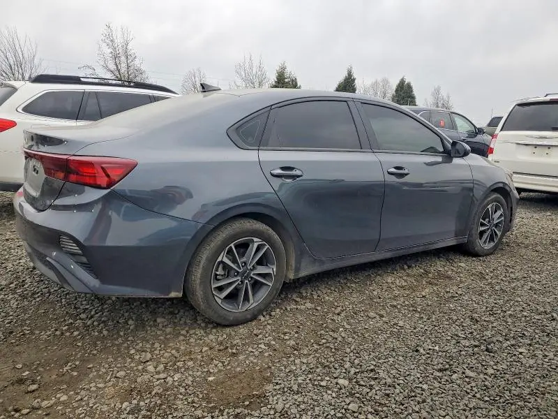 2024 KIA FORTE LX  