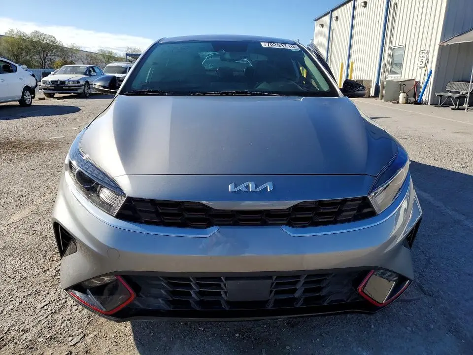 2023 KIA FORTE GT LINE  