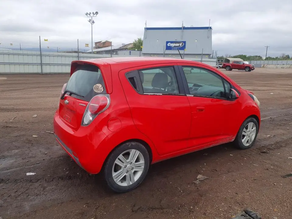 2015 CHEVROLET SPARK 1LT  