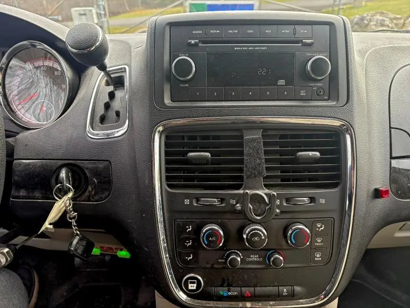 2016 DODGE GRAND CARAVAN SXT  