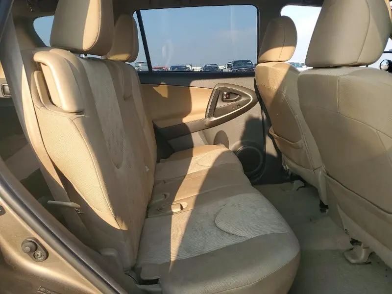 2012 TOYOTA RAV4 BASE  