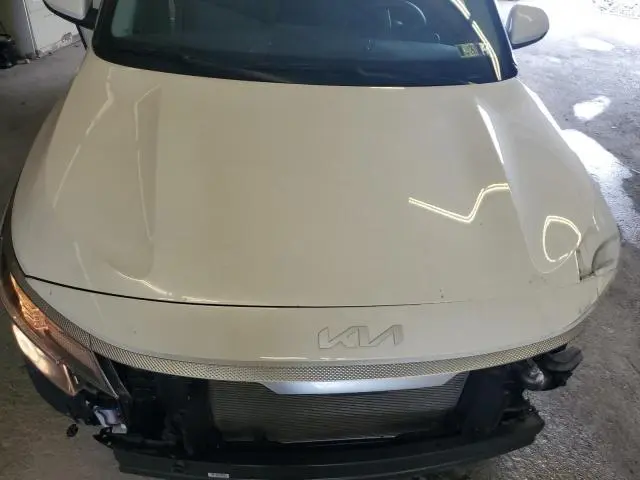 2024 KIA SELTOS LX  