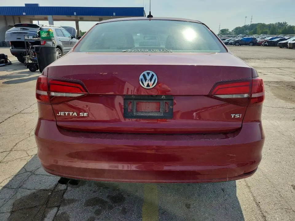 2016 VOLKSWAGEN JETTA SE  