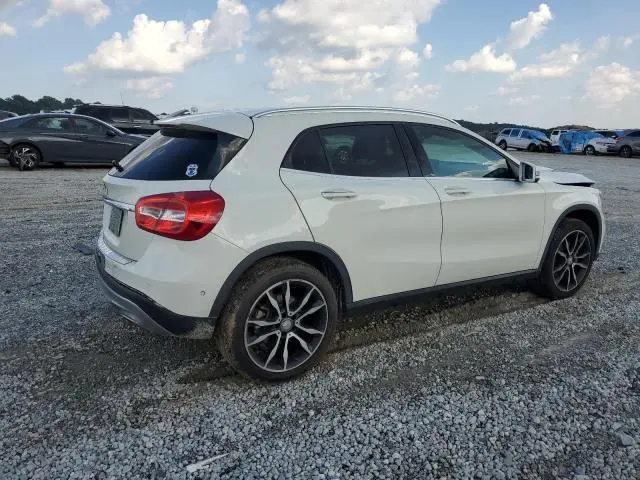 2017 MERCEDES-BENZ GLA 250  