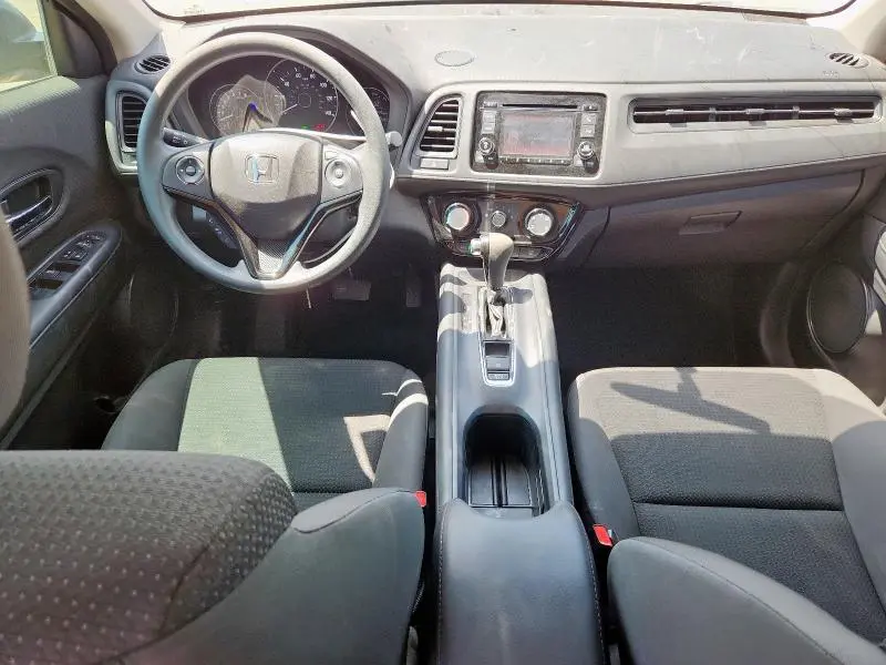 2020 HONDA HR-V LX  