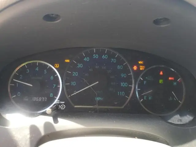2010 TOYOTA SIENNA XLE  