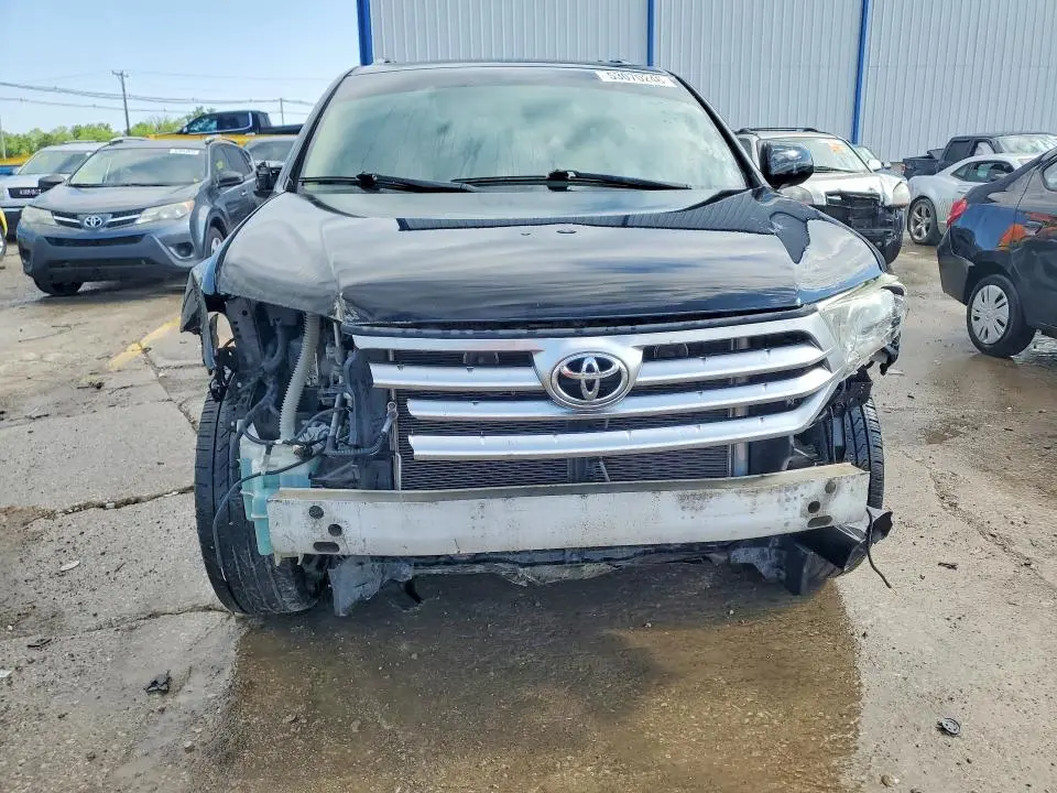 2013 TOYOTA HIGHLANDER LIMITED  
