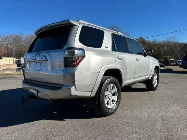 2014 TOYOTA 4RUNNER SR5  