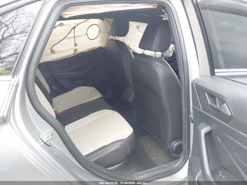 2021 VOLKSWAGEN JETTA  