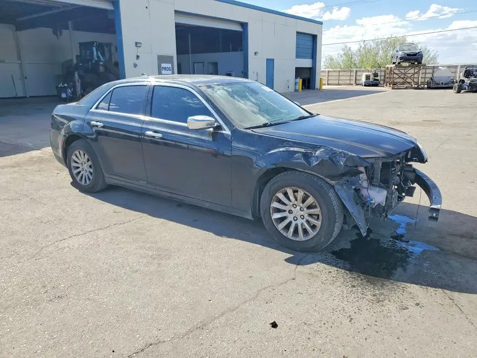 2015 CHRYSLER 300C   