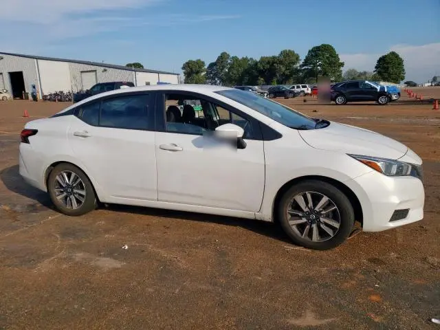 2021 NISSAN VERSA SV  