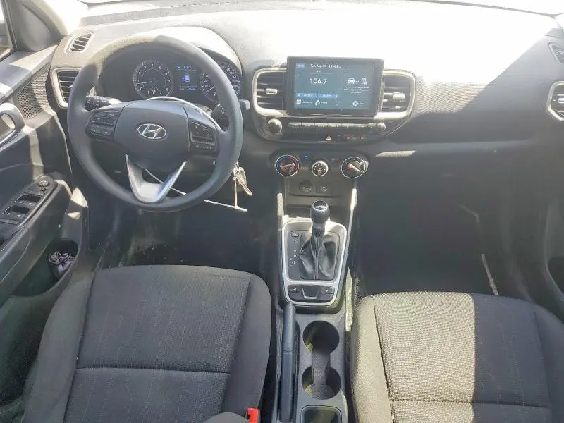 2021 HYUNDAI VENUE SE  