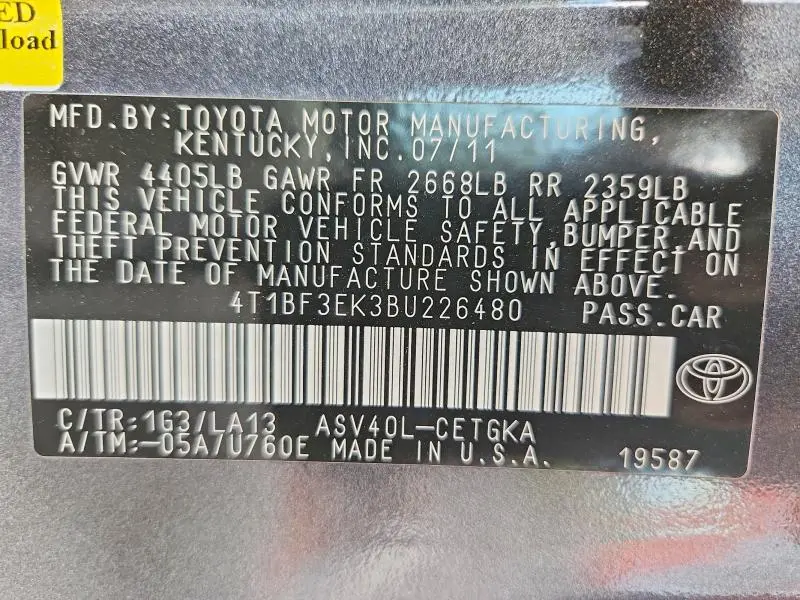 2011 TOYOTA CAMRY XLE  