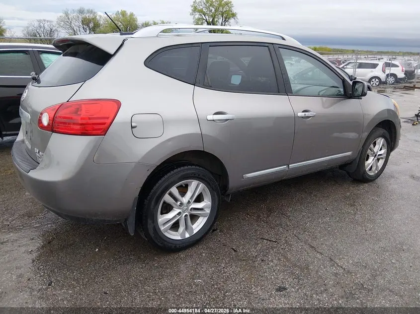 2013 NISSAN ROGUE SV